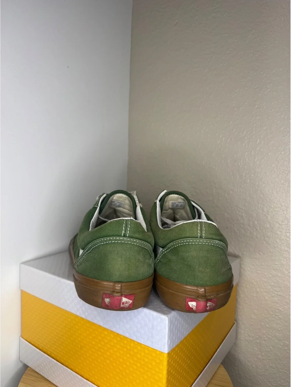 Vans Old Skool Green Gum Sole Men’s Size 10 Canvas Skate Shoes Used No Box
